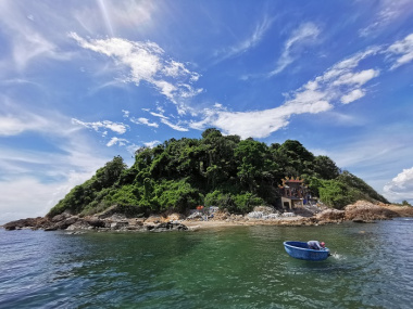 Đảo Hòn Bà Bình Thuận - hòn đảo hoang sơ thích hợp để 'trốn chạy' thế giới