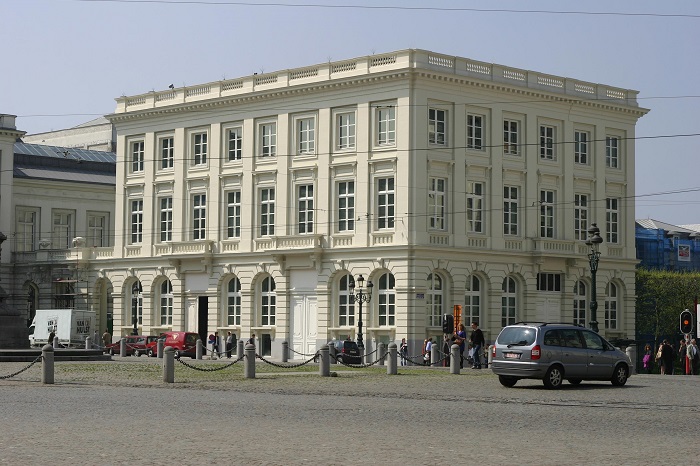 tòa nhà palais de justice bỉ, khám phá, trải nghiệm, khám phá kiến trúc đồ sộ và hoành tráng ở tòa nhà palais de justice bỉ