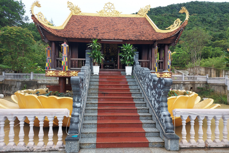 khám phá, chùa hộ quốc – địa điểm du lịch tâm linh nổi tiếng phú quốc