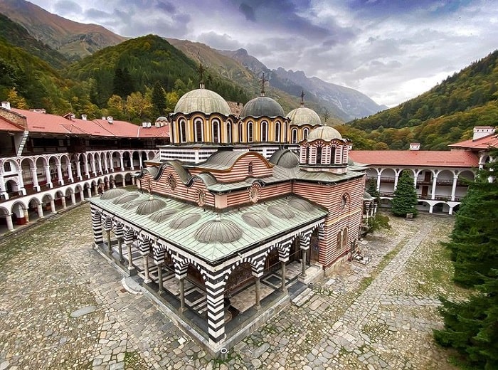 tu viện rila, khám phá, trải nghiệm, tu viện rila: nơi lưu giữ 1000 năm lịch sử của bulgaria