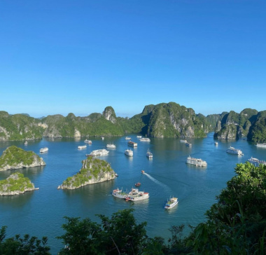 Động Thiên Cung – Thiên đường hạ giới ẩn mình trong vịnh Hạ Long