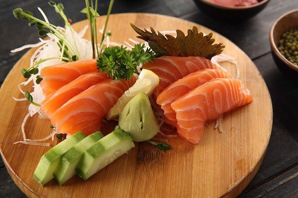 ẩm thực, món ngon, cách làm sashimi cá hồi không tanh, chuẩn vị nhật tại nhà