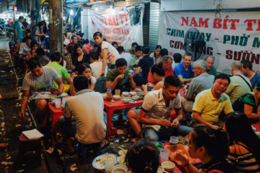 Hanoi Street Food: Perfect Options For Binge Eating On Your Next Trip!