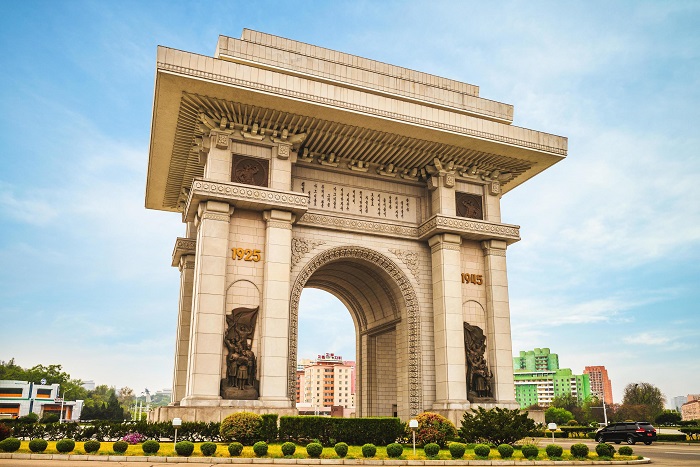 Khải Hoàn Môn Triều Tiên: tượng đài kỷ niệm chiến thắng ở Bình Nhưỡng -  ALONGWALKER