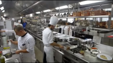 Auacorp.vn – Địa chỉ bán thiết bị nhà bếp công nghiệp uy tín