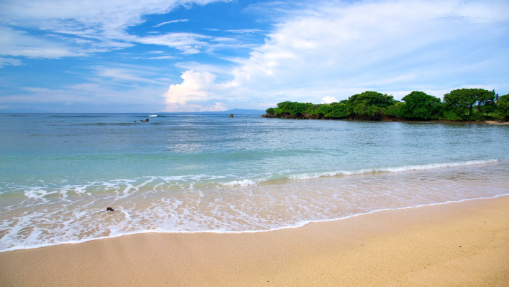 agonda beach, bãi biển đẹp, blue lagoon, châu á, du lịch châu á, katanoi beach, nishihama, điểm đến, top 10 biển đảo đẹp nhất châu á bạn nên ghé thăm