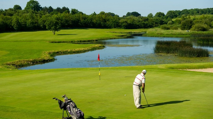 những điều mà golfer cần biết về luật chơi golf 18 lỗ