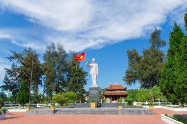 Khu di tích Nhà lưu niệm Bác Hồ – niềm tự hào của người dân Cô Tô
