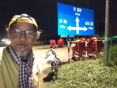 The 61-year-old explorer rode a bicycle 1,800km from North to South alone: ​​”Going to see Vietnam’s beauty”