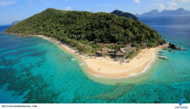 Những bãi biển trong xanh chỉ có ở Côn Đảo