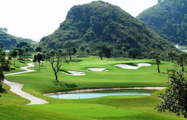 Khám phá bên trong những sân golf lớn nhất Việt Nam