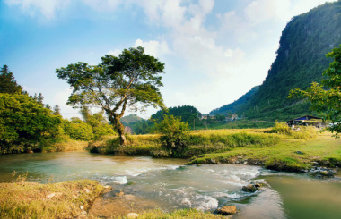 Du lịch Cao Bằng năm 2022: Khám phá “viên ngọc xanh” của núi rừng Đông Bắc Bộ