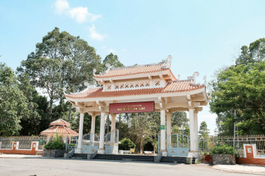 Lăng cụ phó bảng Nguyễn Sinh Sắc - Khu di tích tại Đồng Tháp Mười