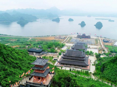 Lịch trình tour du lịch chùa Tam Chúc