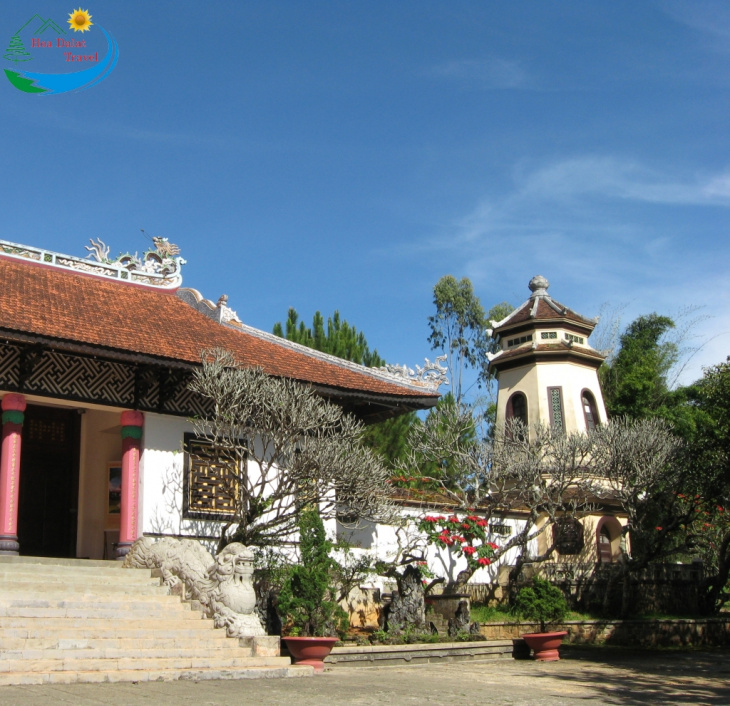 địa điểm,   												top #8 ngôi chùa đà lạt đẹp và đáng chú ý nhất bạn nên viếng thăm