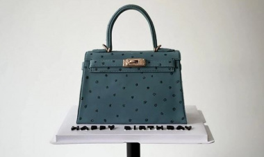 The Saigon boy has a talent for making Hermes, Chanel bag-shaped cakes