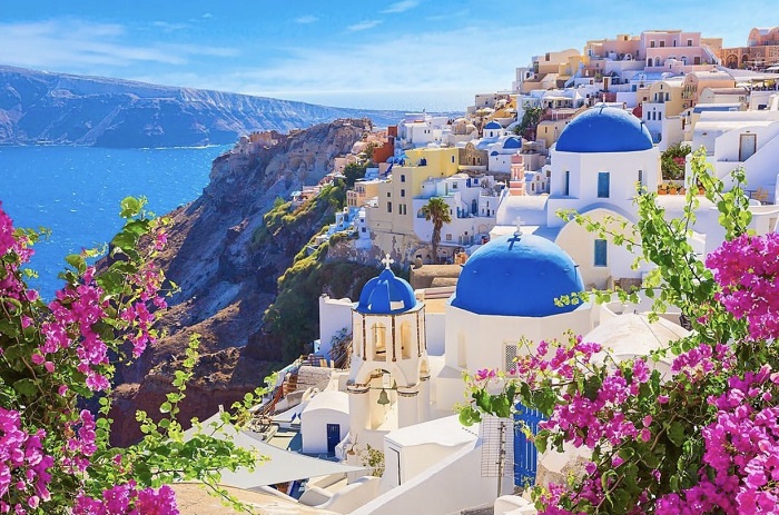 hoa giấy ở santorini, khám phá, trải nghiệm, những địa điểm chụp ảnh hoa giấy ở santorini đẹp siêu thực