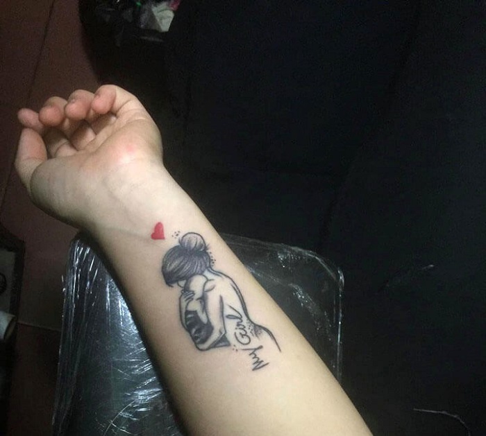 Hình xăm mẹ bồng con tượng trưng  Đỗ Nhân Tattoo Studio  Facebook