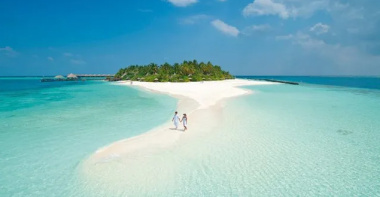 11 most beautiful islands in Vietnam: There is a place called the Maldives of the S-shaped strip of land
