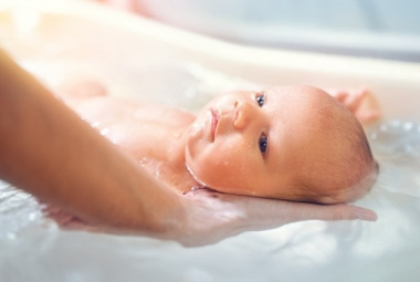 Top 7 dịch vụ tắm bé sơ sinh tại nhà TPHCM an toàn và hiệu quả