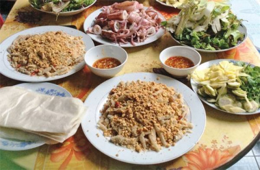 Gỏi cá Nam Ô – Món ăn đặc sản bạn không thể bỏ qua khi đến Đà Nẵng