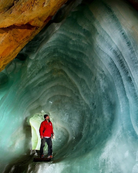 hang động eisriesenwelt áo, khám phá, trải nghiệm, khám phá động băng lớn nhất thế giới tại hang động eisriesenwelt áo