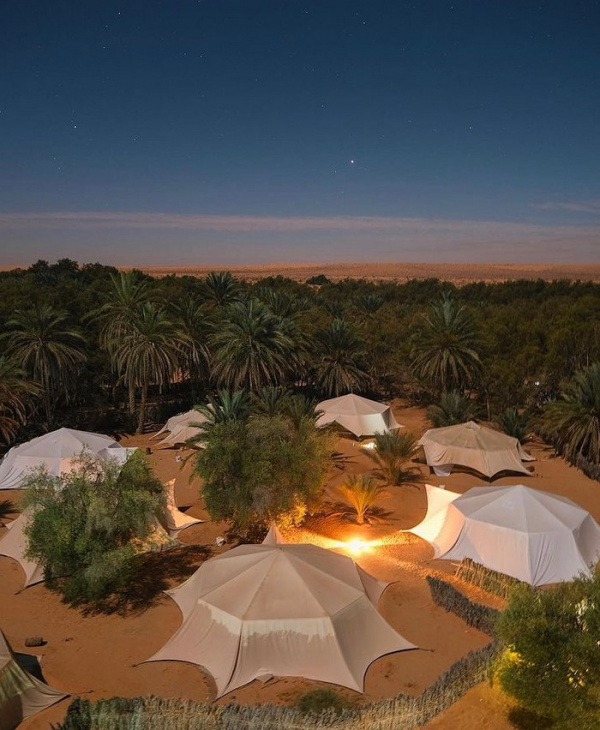sa mạc ksar ghilane tunisia, khám phá, trải nghiệm, trải nghiệm ngủ qua đêm trên sa mạc ksar ghilane tunisia