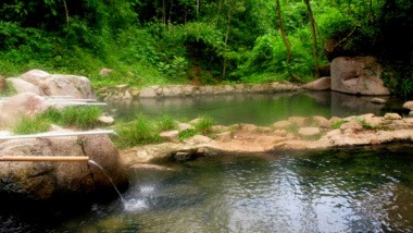 Top 6 suối nước nóng gần Hà Nội: nghỉ dưỡng & trải nghiệm