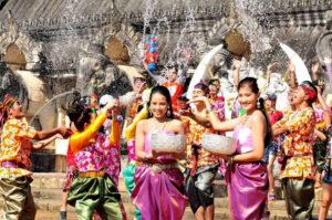 Quên lối về với 5 lễ hội Thái Lan cực kì đặc sắc