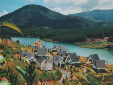 6 resort Đà Lạt view hồ Tuyền Lâm được yêu thích nhất