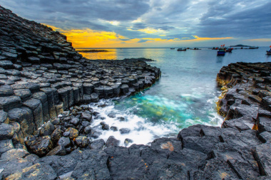Bỏ túi top 20 bãi biển Phú Yên đẹp say đắm lòng người