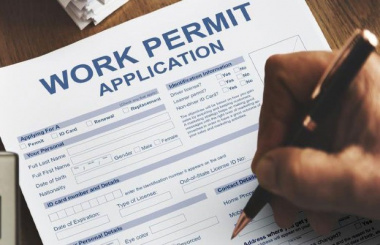 Những cơ sở uy tín cung cấp dịch vụ làm work permit tại TPHCM