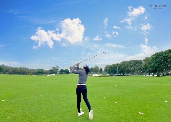 khám phá sân golf sông giá – điểm đến thiên đường cho các golfer tại thành phố hoa phượng đỏ