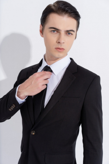 Các loại áo vest nam đẹp, cách phân biệt blazer, suit và vest