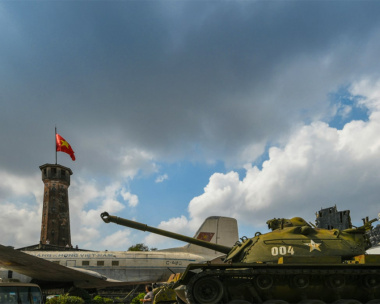 Đến Bảo tàng Lịch sử Quân sự và khám phá tiềm năng sức mạnh Việt Nam