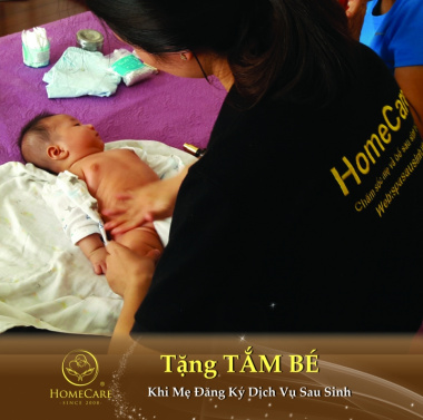Top 10  Dịch vụ tắm bé sơ sinh và chăm sóc sau sinh uy tín nhất Hà Nội