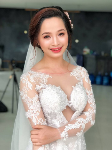 Top 10  Tiệm trang điểm cô dâu đẹp nhất tỉnh Hải Dương