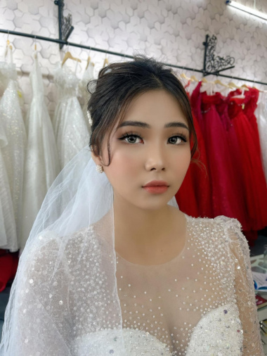 Top 5  Tiệm trang điểm cô dâu đẹp nhất Bến Lức, Long An