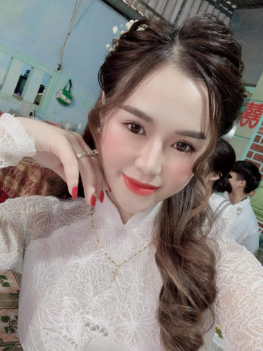 Top 7  Tiệm trang điểm cô dâu đẹp nhất Kỳ Anh, Hà Tĩnh