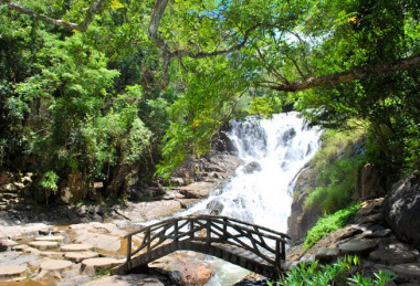 5 địa điểm thác nước du lịch Đà Lạt không thể bỏ lỡ