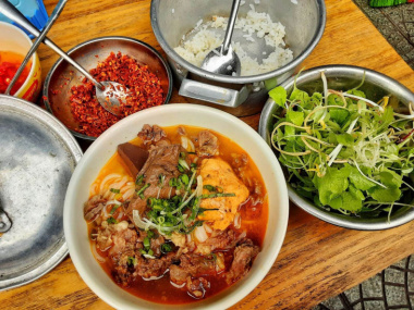 Bánh canh cá lóc Huế – Món quà đặc sản nổi tiếng dải đất Thừa Thiên