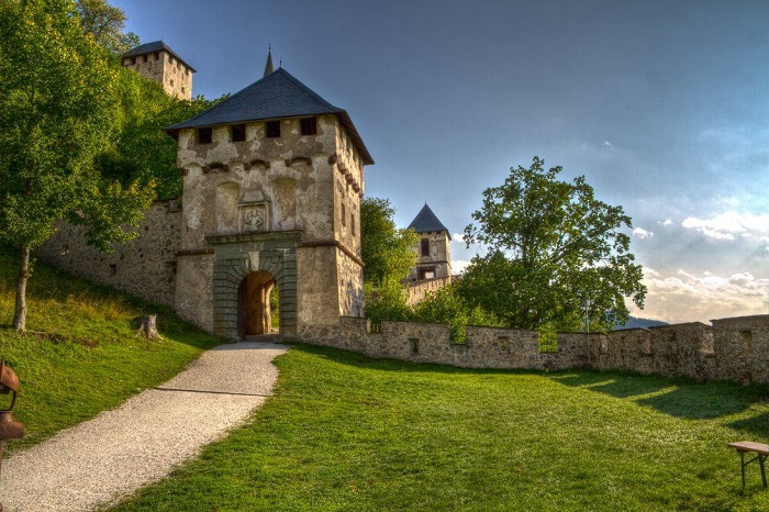 lâu đài hochosterwitz, khám phá, trải nghiệm, lâu đài hochosterwitz: pháo đài thời trung cổ vĩ đại nhất ở áo