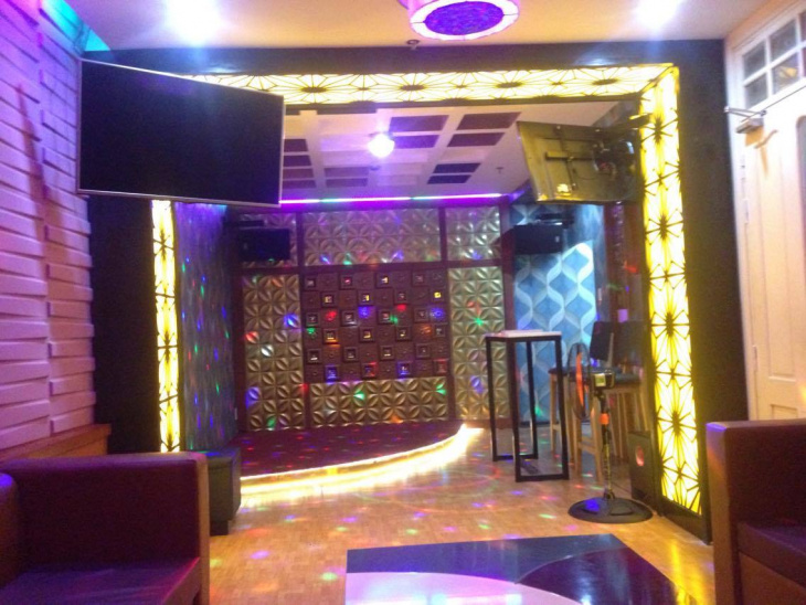 homestay, nhà đẹp, top 15 quán karaoke đà nẵng – thỏa sức đam mê ca hát