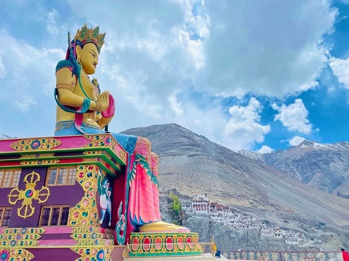 tu viện ở ladakh đẹp, khám phá, trải nghiệm, 10 tu viện phật giáo nổi tiếng nhất nên đến thăm ở ladakh ấn độ