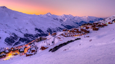 18 khu nghỉ mát trượt tuyết lớn nhất và tốt nhất trên thế giới