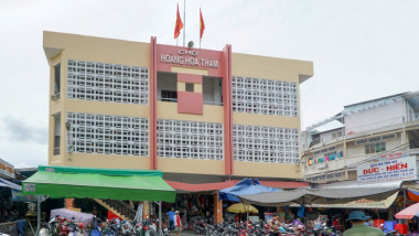 Top 10  khu chợ bán đồ cũ chất lượng nhất Sài Gòn