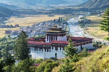 Tu viện Rinpung Dzong Bhutan: điểm tham quan hàng đầu thung lũng Paro