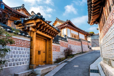 15 việc nên làm khi du lịch làng Bukchon Hanok Hàn Quốc