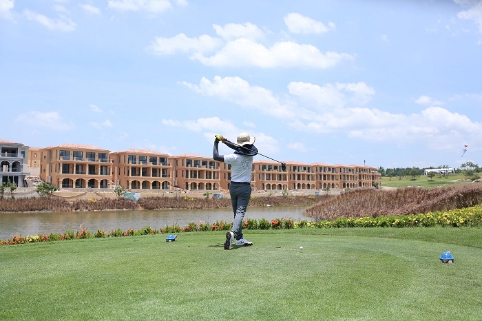 sky lake golf – thiết kế độc đáo cùng tiện ích đẳng cấp khiến golfer phải mê mẩn