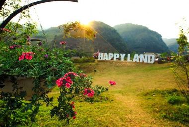 Chơi gì ở Happy Land Mộc Châu? 10 điều bạn cần lưu ý